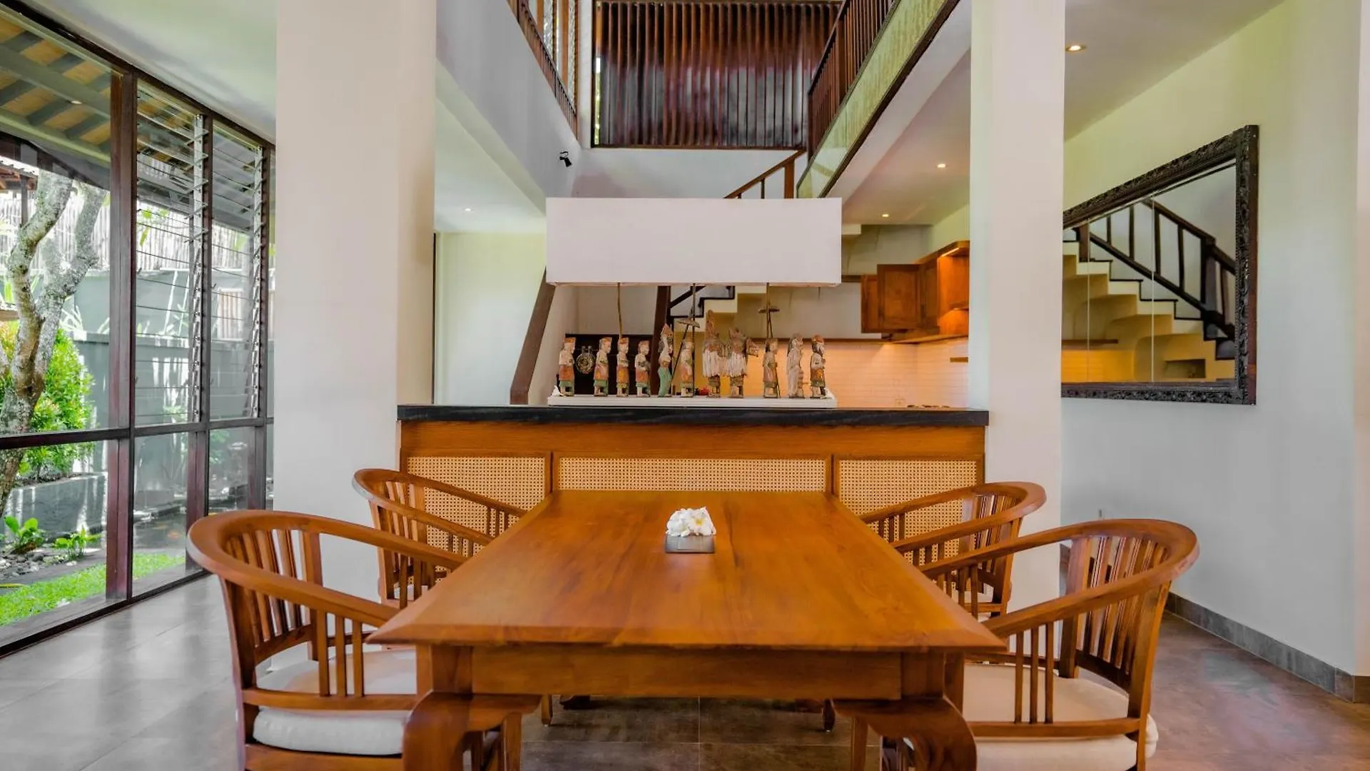 Shanti Estate Seminyak By Nakula Indonesia