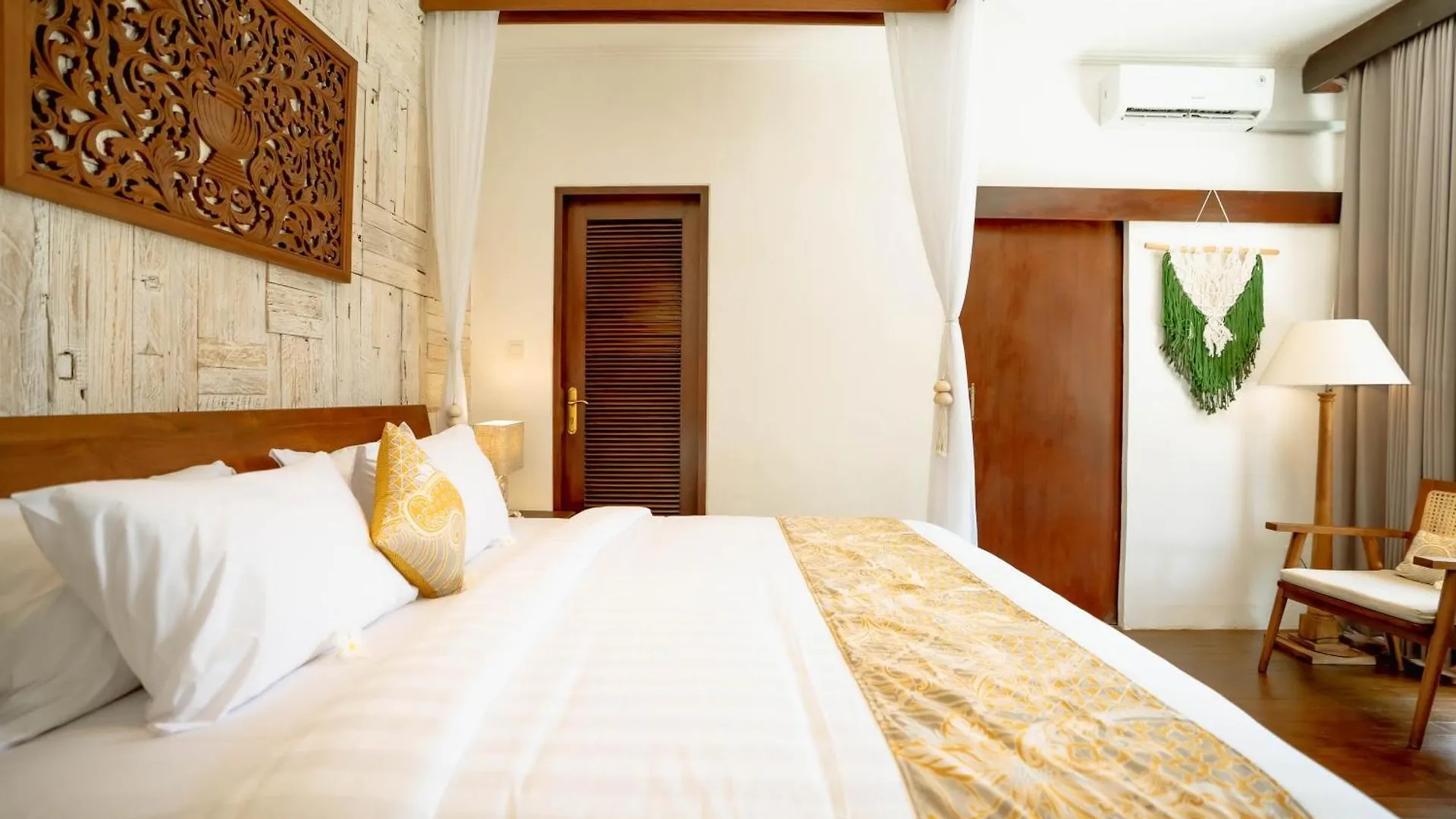 Shanti Estate Seminyak By Nakula Villa Seminyak (Bali)